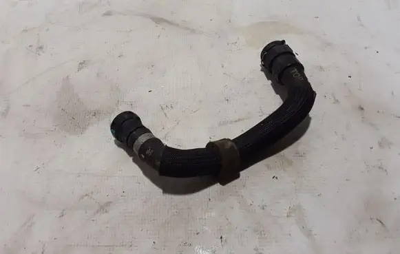 Land Rover Discovery Sport Engine coolant pipe/hose GJ328B160AA