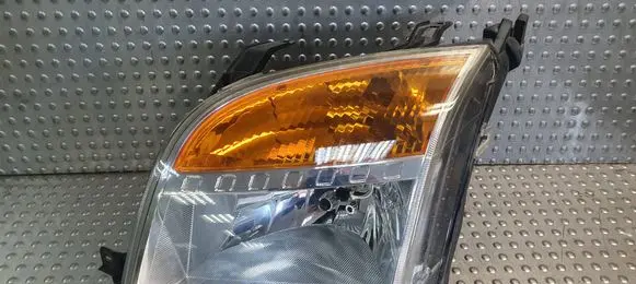 Ford Fusion Headlight/headlamp S26378292