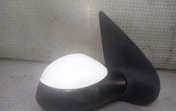Peugeot 206+ Manual wing mirror 96437171XT