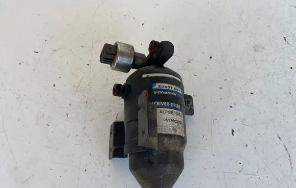 Citroen Evasion Air conditioning (A/C) air dryer 9617682080