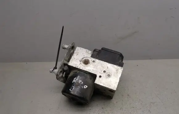 Mercedes-Benz E W210 ABS Pump 0265217401 A0034313012
