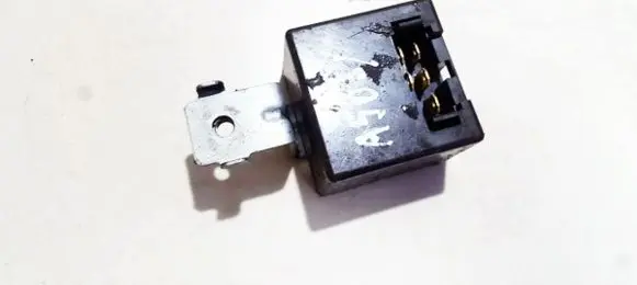 Mitsubishi Grandis Other relay 1257a002 068000-5300