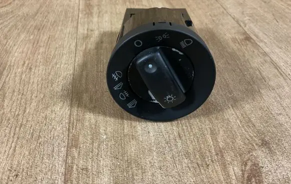 Audi A4 S4 B7 8E 8H Light switch 8E0941531C