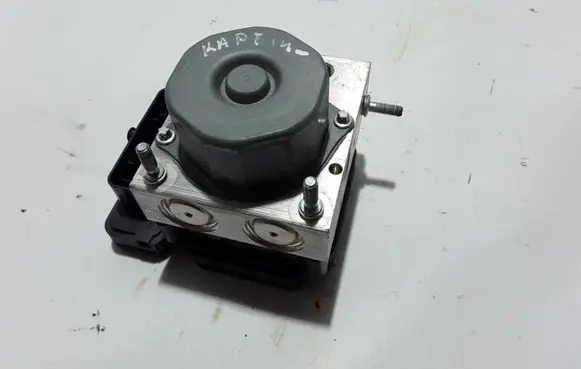 Renault Captur ABS Pump 476608644R