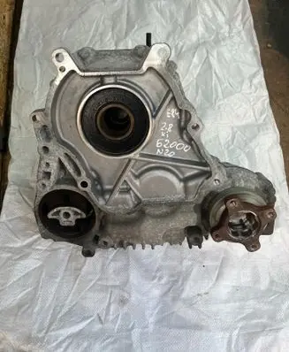 BMW X1 E84 Gearbox transfer box case 7643755 0972886 27107643748