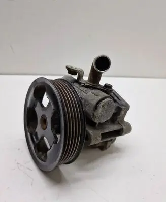 Mitsubishi Grandis Power steering pump 4450A012