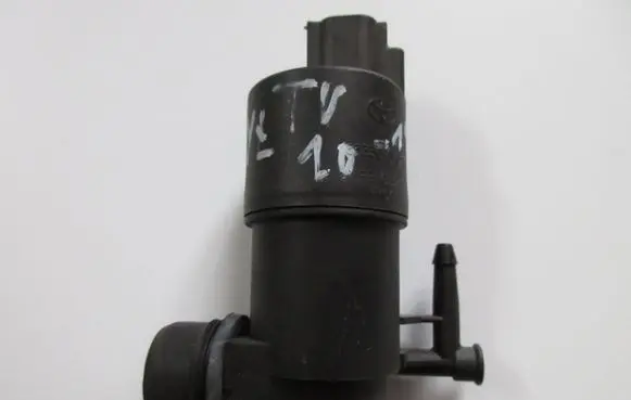 Toyota Verso Windscreen/windshield washer pump