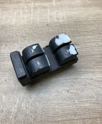 Volkswagen Jetta V Electric window control switch VWwindowswitch