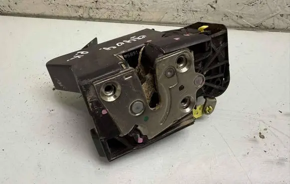 Front door lock