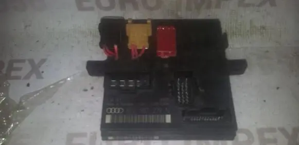 Audi A4 S4 B7 8E 8H Comfort/convenience module 8E0907279N