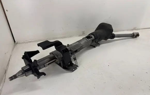 Alfa Romeo Stelvio Steering wheel axle 00505663430 018379651260 858859F