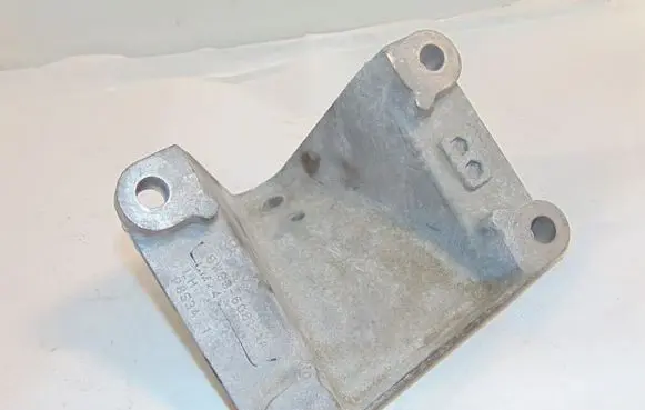 Jaguar XK - XKR Engine mounting bracket C2P12655 8W836061AA