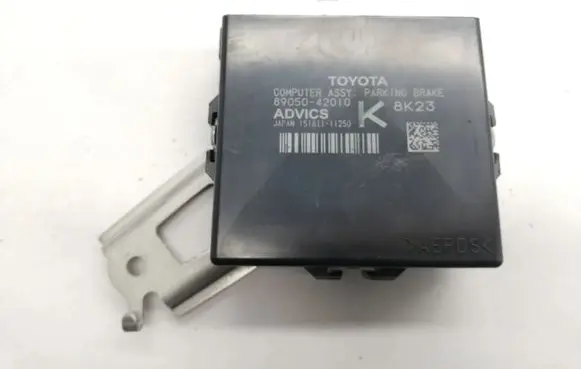 Toyota RAV 4 (XA50) Rear brake EMF control unit/module 8905042010