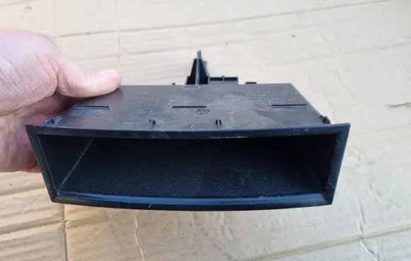 Peugeot Partner Glove box 9658919577