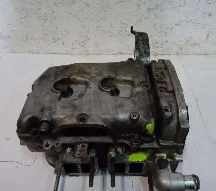 Subaru Legacy Engine head T20D