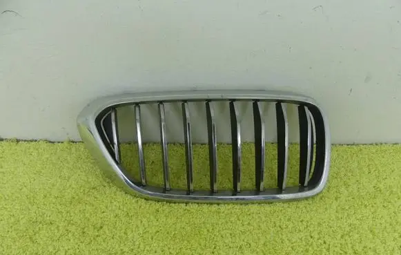 BMW 6 G32 Gran Turismo Front bumper upper radiator grill 7412422 51137412422