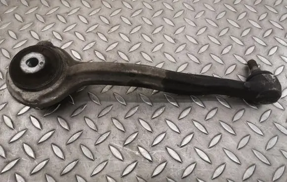 Mercedes-Benz SLK R172 Front lower control arm/wishbone A20304