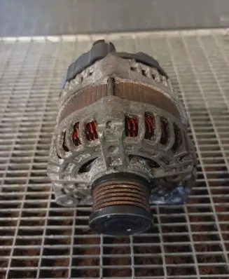 Nissan Qashqai Generator/alternator 23100EN000 LR1140802
