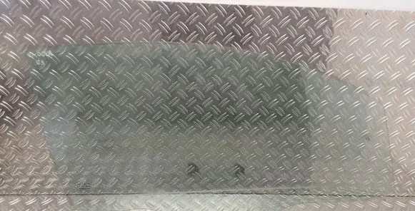 Toyota Aygo AB40 Front door window glass four-door