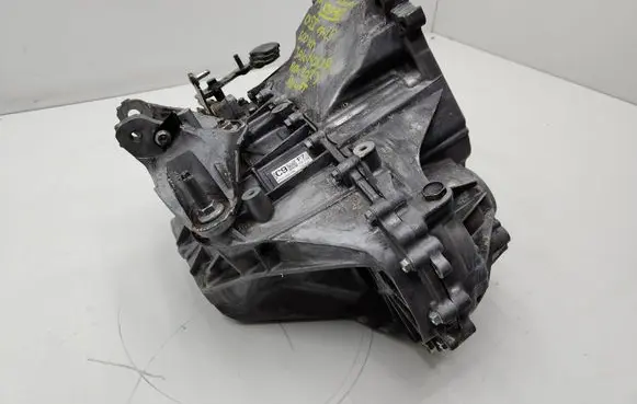 Mazda CX-5 II Manual 6 speed gearbox C6760