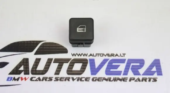 BMW 5 E39 Central locking switch button 8360828