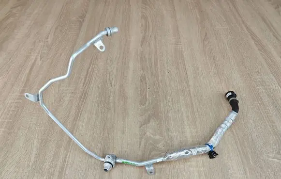 BMW X6 G06 Coolant pipe/hose 8470048