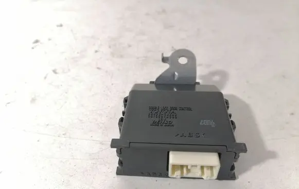 Lexus RX 450H Door control unit/module 8597048040