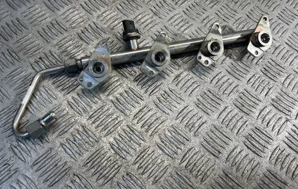 Infiniti Q30 Fuel main line pipe A2700701595 1611903577340 342LU362E5