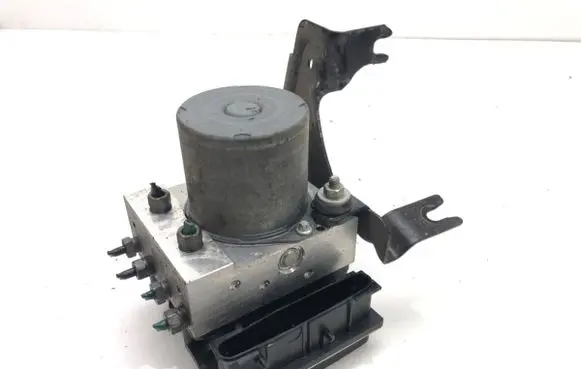 Renault Clio III ABS Pump 8201128481