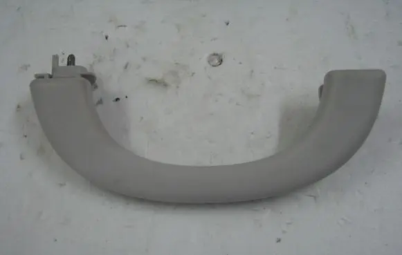 Mercedes-Benz E W211 Front interior roof grab handle A2118100051