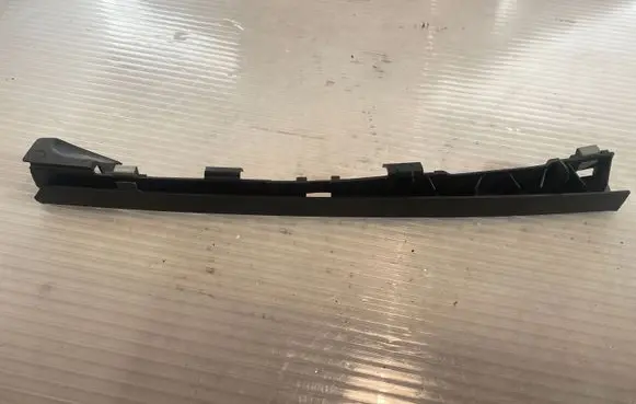Audi A7 S7 4G Other body part 4G8837152B