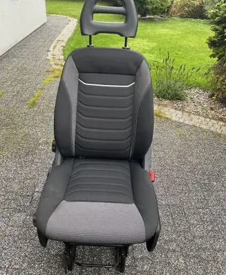 Iveco Daily 6th gen Front passenger seat 