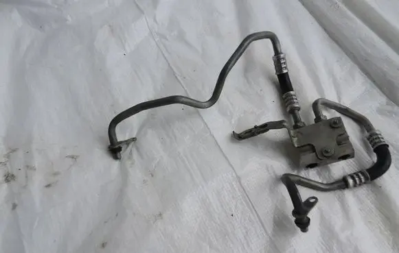 Ford Kuga II Gearbox oil cooler pipe/hose 