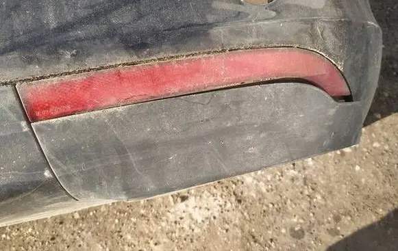 Rear tail light reflector
