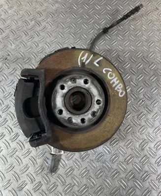 Opel Combo E Front wheel hub spindle knuckle