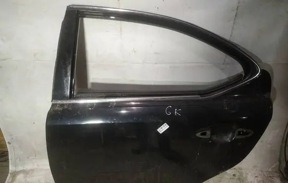 Rear door