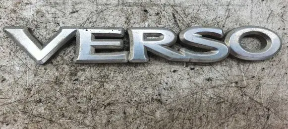 Toyota Corolla Verso AR10 Manufacturer badge logo/emblem NOCODE
