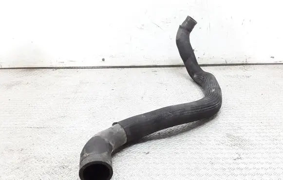 Volvo S60 Engine coolant pipe/hose