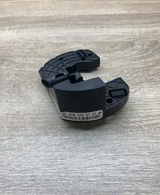 Mercedes-Benz E W211 Steering angle sensor 0305459732 05112210