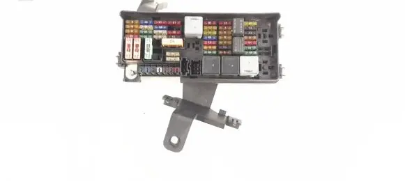 Mercedes-Benz R W251 Fuse box set 1645400272 1645402372