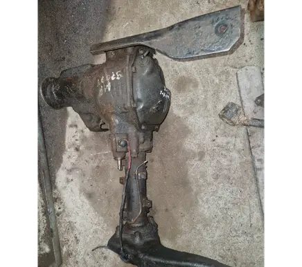 Mitsubishi Pajero Sport I Front differential 