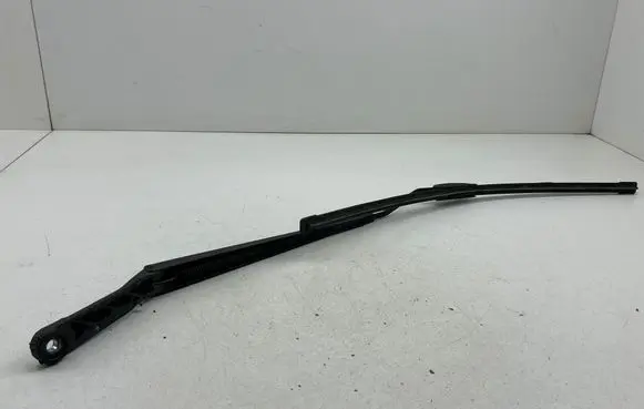 Nissan Almera Tino Windshield/front glass wiper blade 