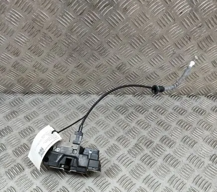 Volvo XC60 Front door lock 31462456