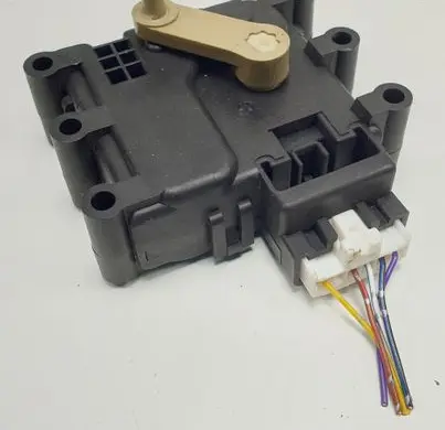 Mazda 5 A/C air flow flap actuator/motor 5Y30E