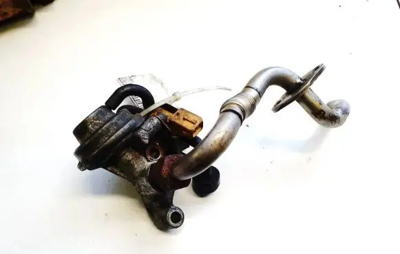 Mercedes-Benz CLK A208 C208 EGR valve a1121400060 72213600