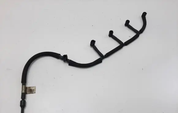 Volvo V60 Fuel return line/hose 31321198 0445130003