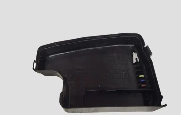 Mazda 6 Fuse module KD45675X0B 140009387701 K3239