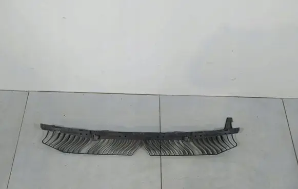Volkswagen Polo VI Front bumper splitter molding 2G6807863