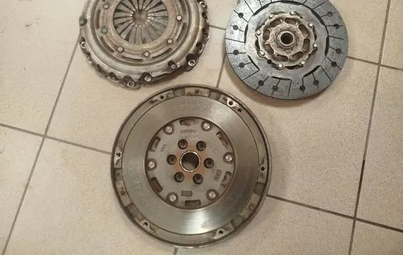 Opel Grandland X Clutch set kit 9813701180 c1051043 9813700880