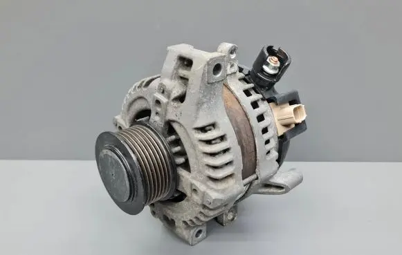 Honda Accord Generator/alternator CSG26 1042102260